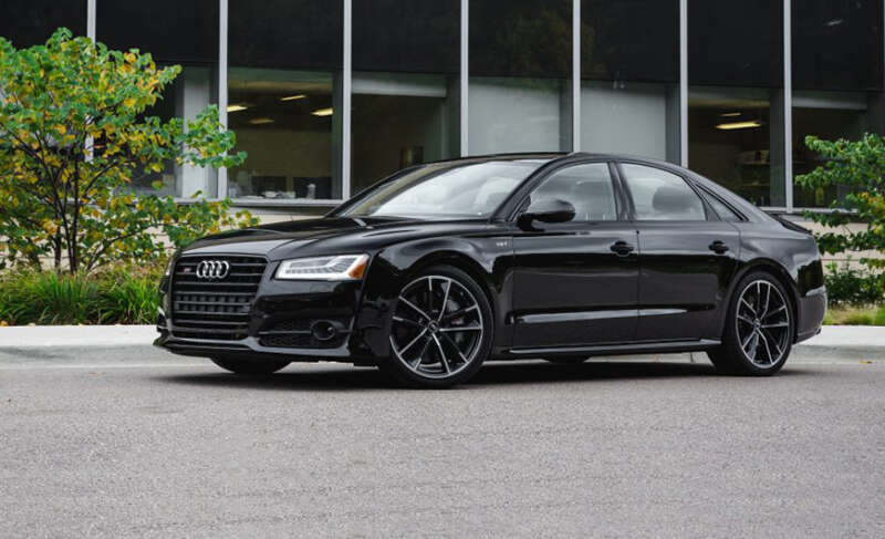 2017 Audi S8